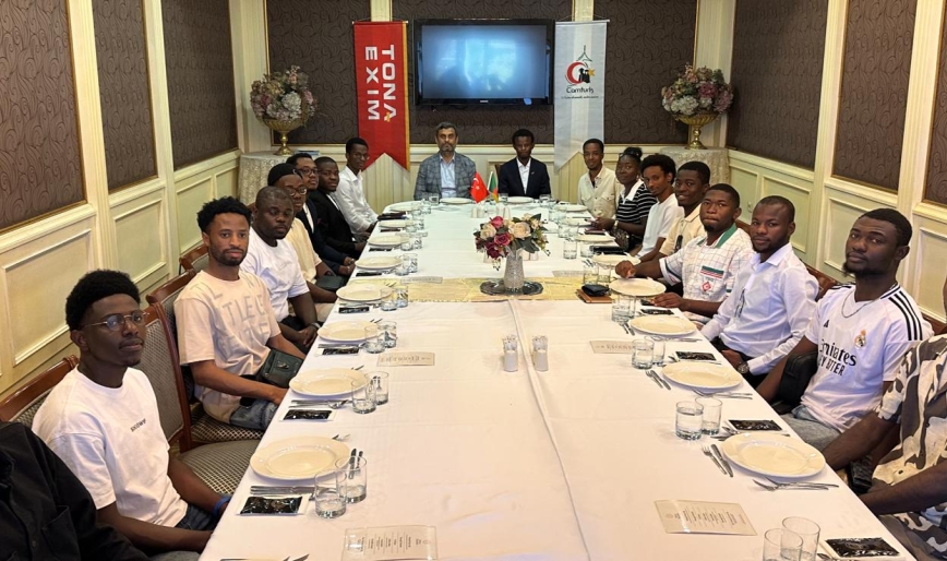 Nous avons organisé une réunion de concertation avec des étudiants de la République du Cameroun suivant des études en génie civil en Turquie, afin de discuter de leur développement professionnel.